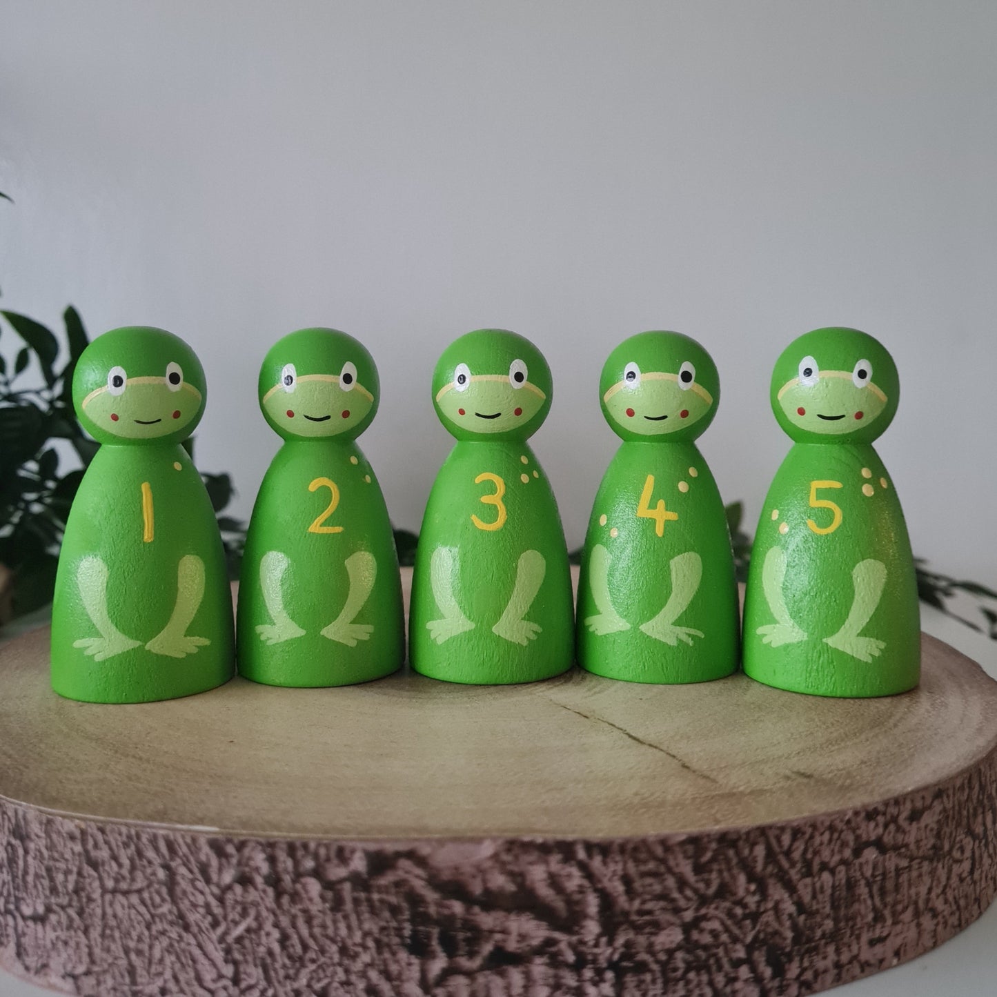 Five Speckled Frogs