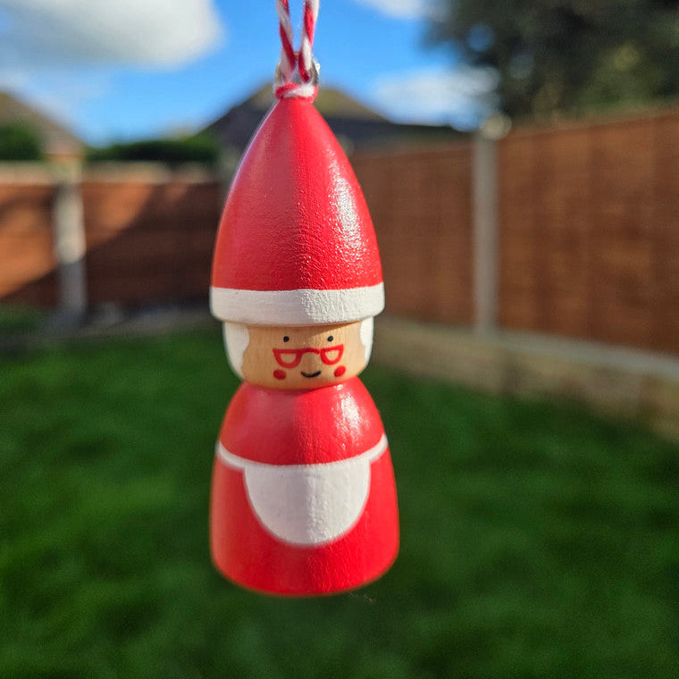 HANGING DECORATIONS-NOT TOYS